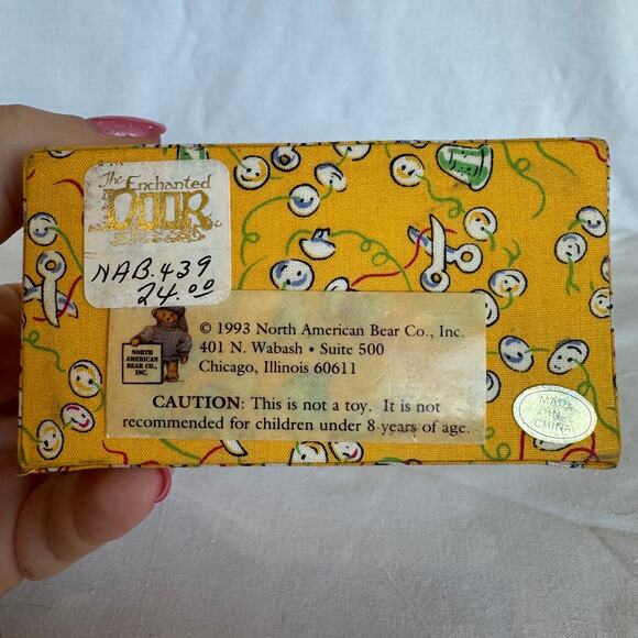 Muffy Vander Bear Thimbles Collectible Set of 3 Porcelain The Sewing Lesson NIB - Picture 4 of 8